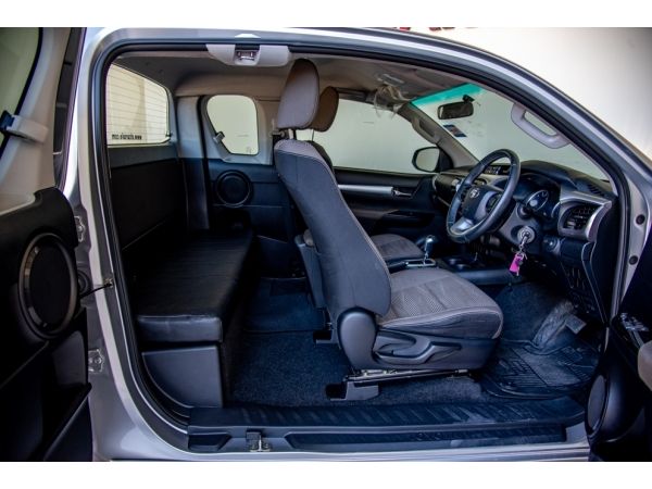 2016 Toyota Hilux Revo 2.4 SMARTCAB Prerunner E Pickup AT รูปที่ 6